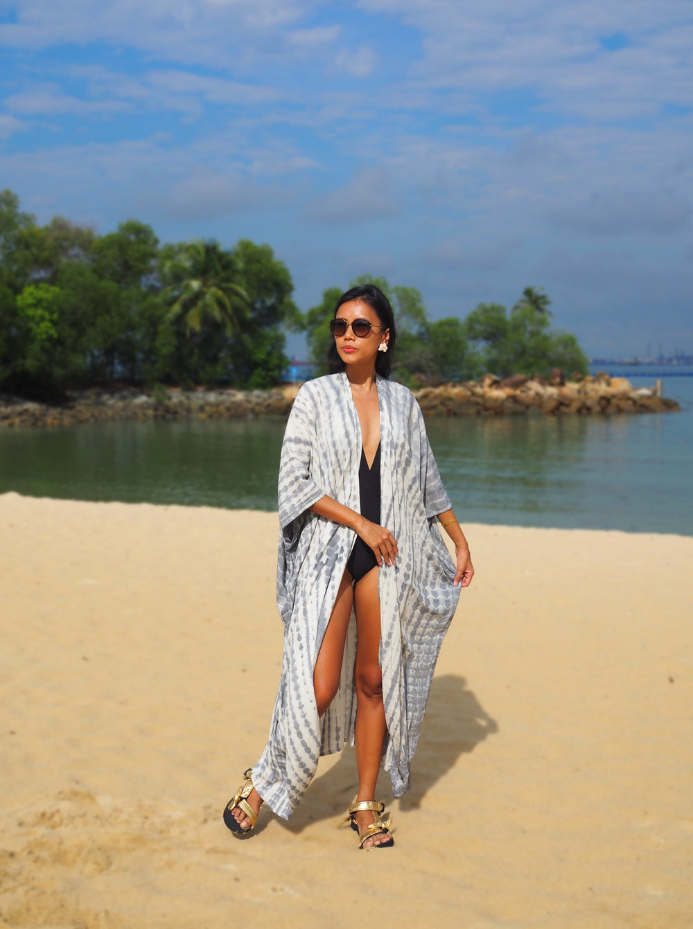 missing bali, grey, kimono, laut grey kimono, resort wear, beach wear, social conscious, baebeeboo